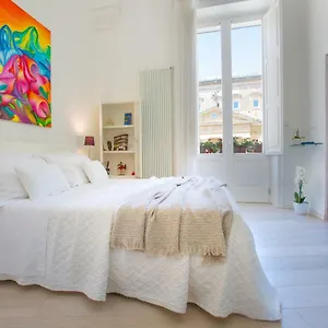Bed & Breakfast La Finestra Sul Convitto, Lecce